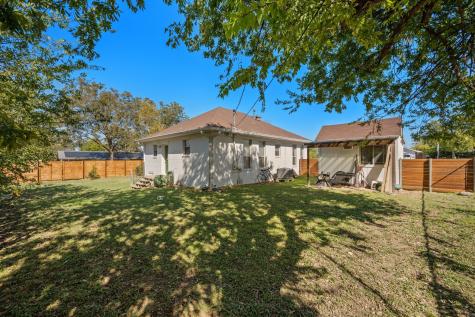 2100 Dixie Lane Round Rock TX 78664