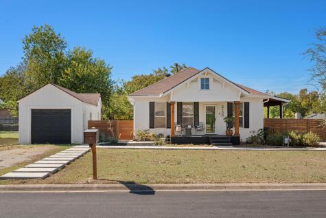 2100 Dixie Lane Round Rock TX 78664