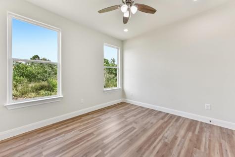 130 Mokalau Drive Bastrop TX 78602