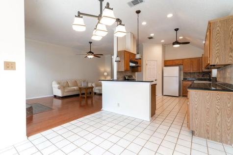 1012 Parrot Trail Round Rock TX 78681