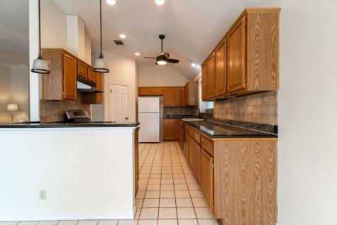 1012 Parrot Trail Round Rock TX 78681