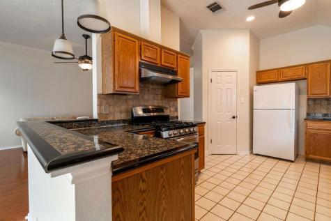 1012 Parrot Trail Round Rock TX 78681