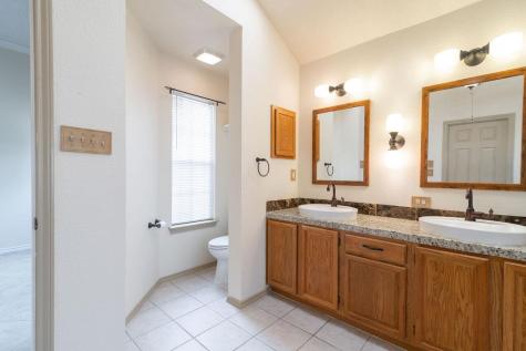1012 Parrot Trail Round Rock TX 78681