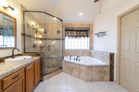 1012 Parrot Trail Round Rock TX 78681