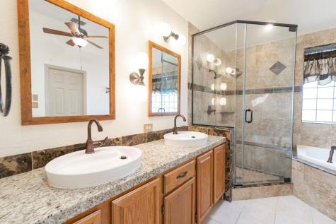 1012 Parrot Trail Round Rock TX 78681