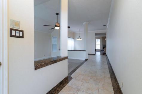1012 Parrot Trail Round Rock TX 78681