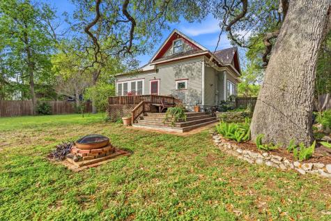 410 Cibilo Street Lockhart TX 78644