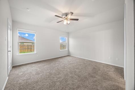 109 Gunther Way Taylor TX 76574