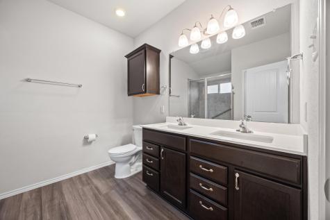 109 Gunther Way Taylor TX 76574