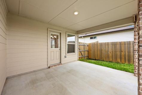 109 Gunther Way Taylor TX 76574