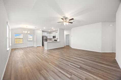 109 Gunther Way Taylor TX 76574
