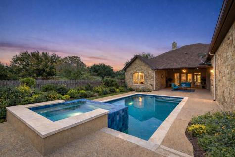 114 Preston Trail Meadowlakes TX 78654
