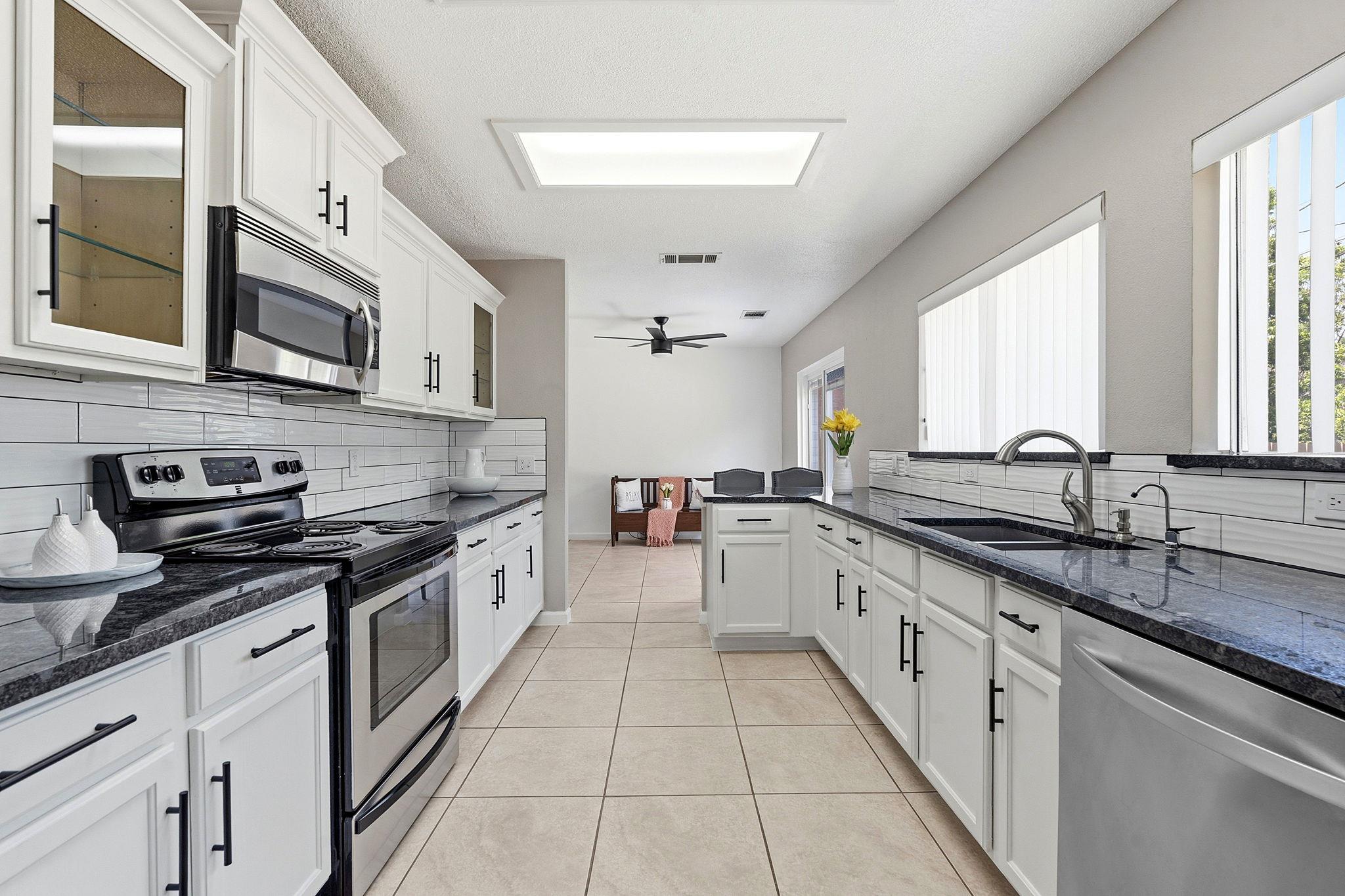 6614 Roseborough Drive Austin TX 78747