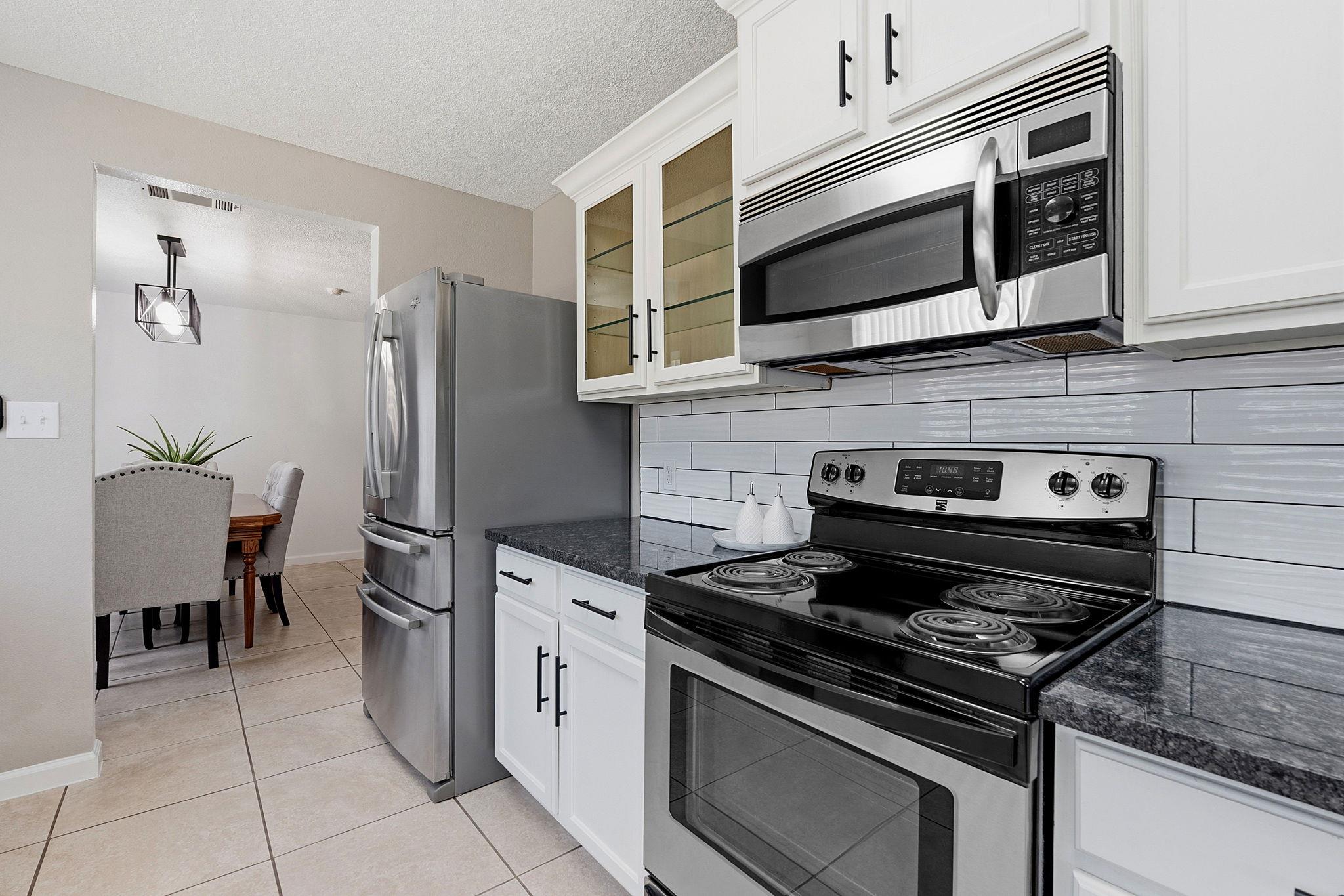 6614 Roseborough Drive Austin TX 78747