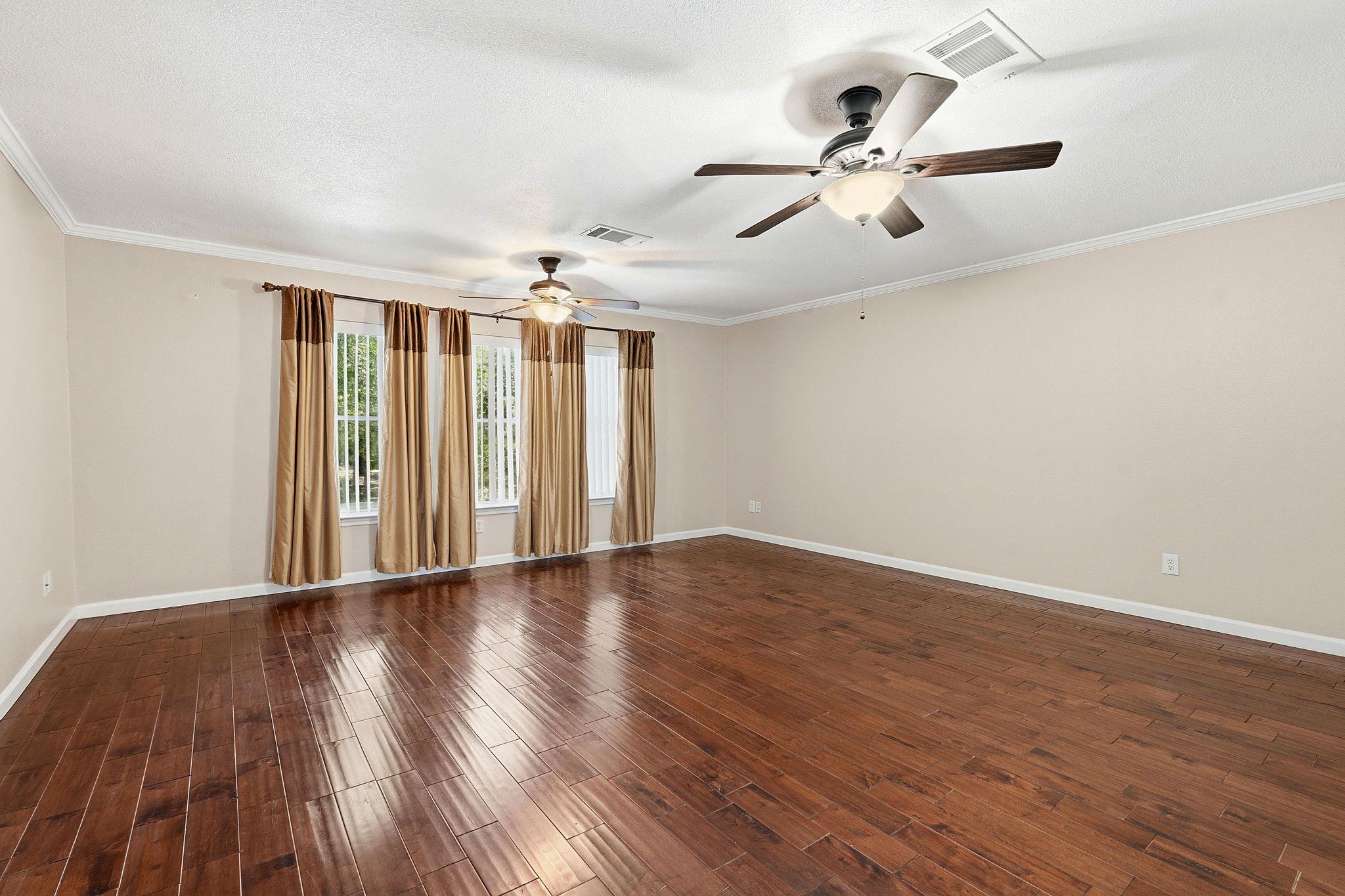 6614 Roseborough Drive Austin TX 78747
