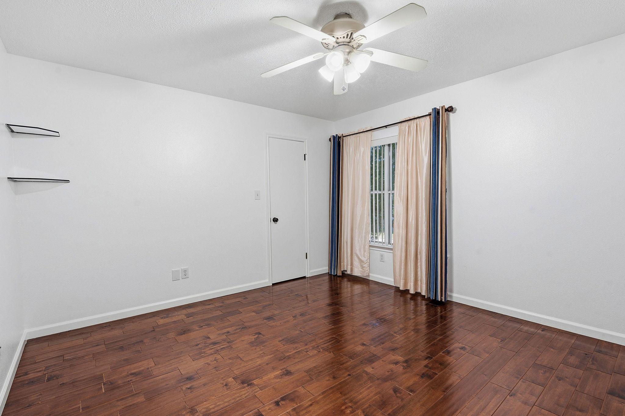 6614 Roseborough Drive Austin TX 78747