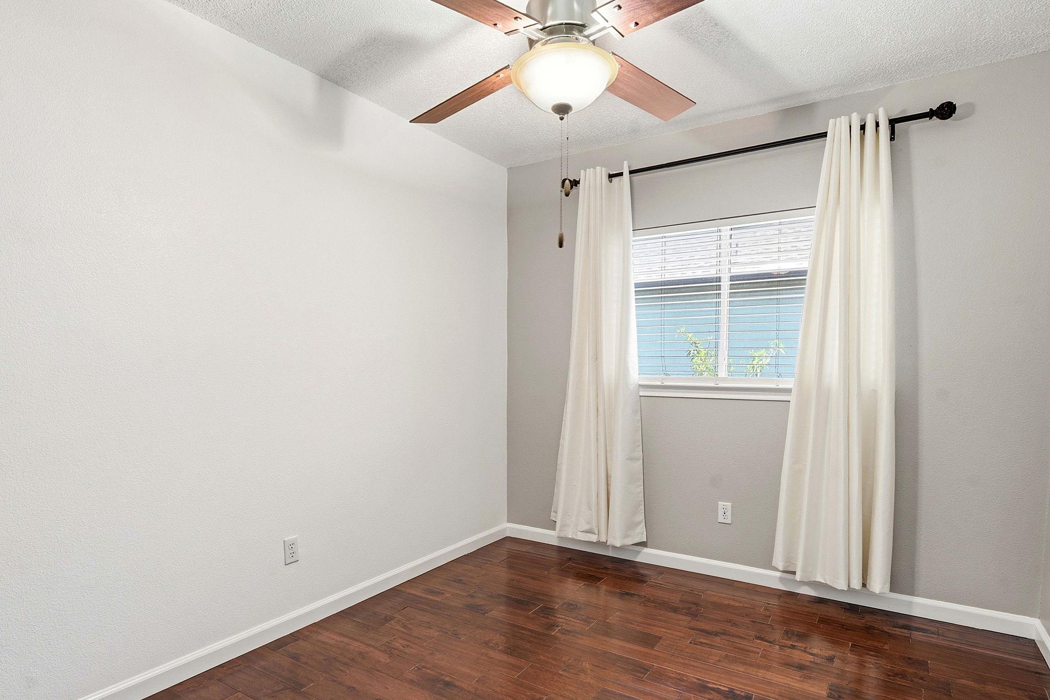 6614 Roseborough Drive Austin TX 78747