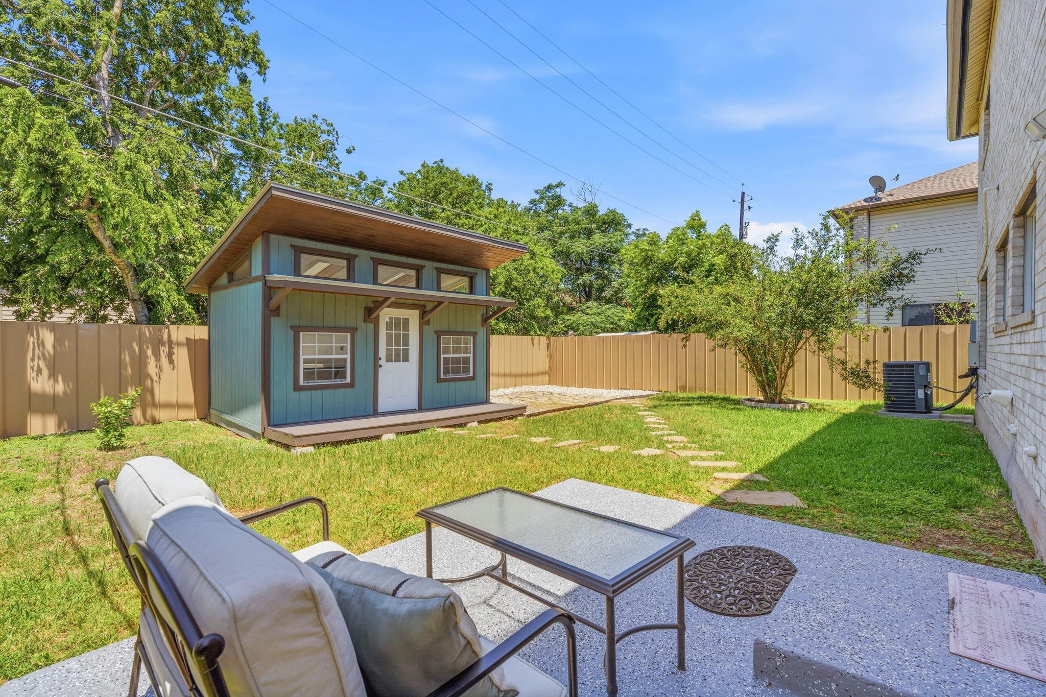 6614 Roseborough Drive Austin TX 78747