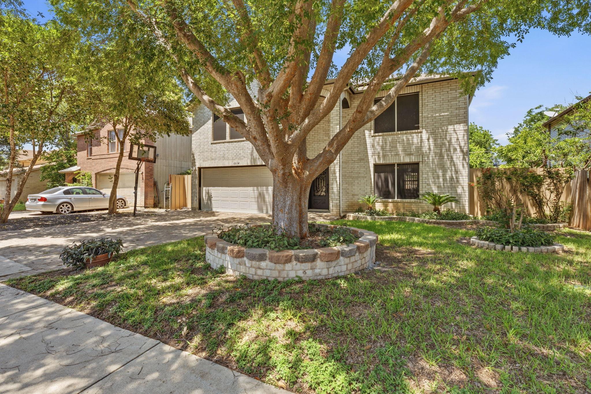 6614 Roseborough Drive Austin TX 78747