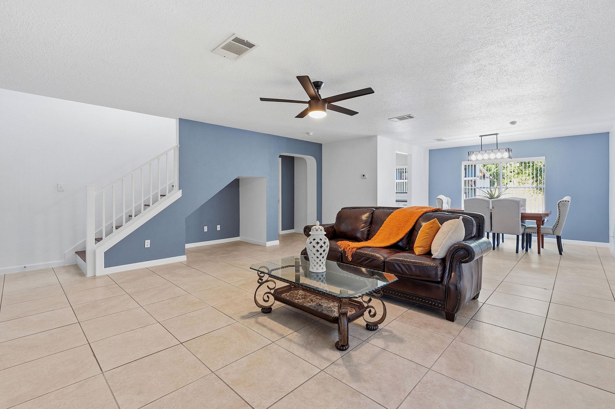 6614 Roseborough Drive Austin TX 78747