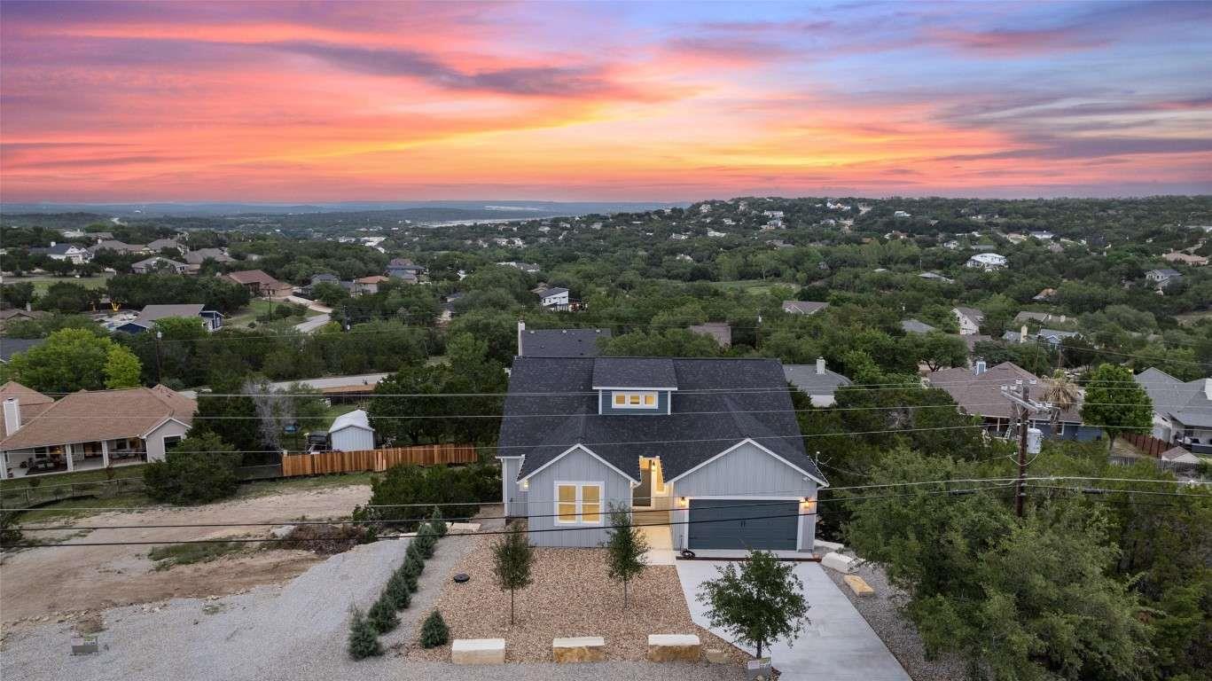 22108-2 Moulin Drive Briarcliff TX 78669