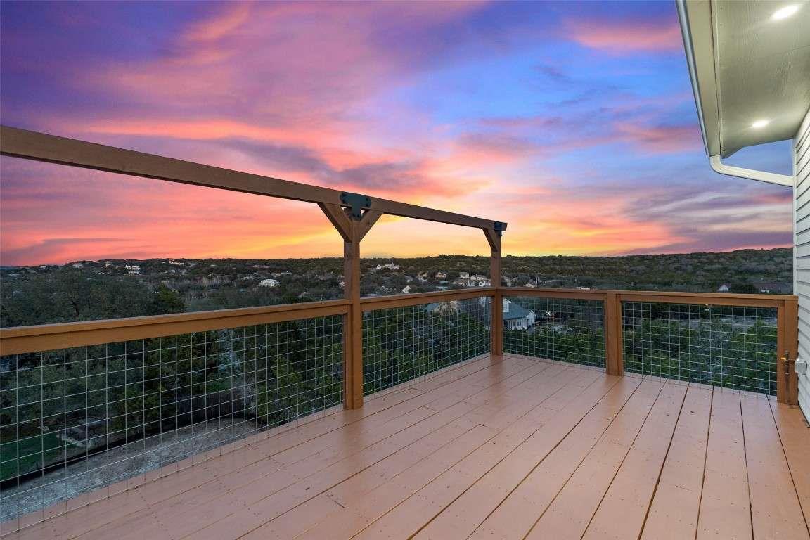 22108-2 Moulin Drive Briarcliff TX 78669