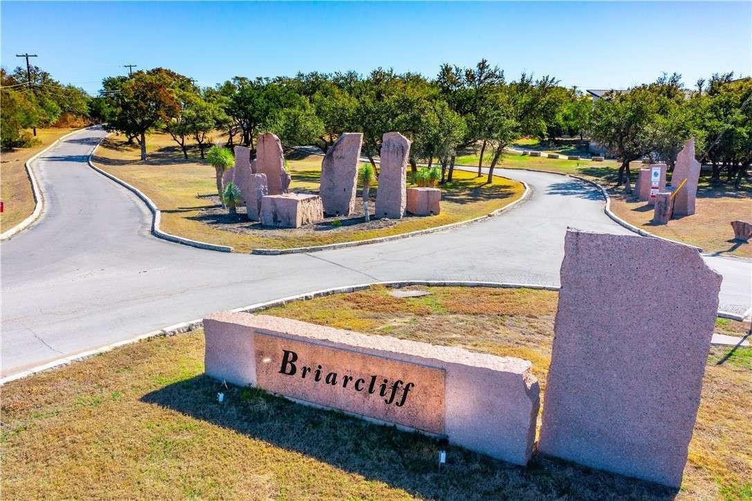 22108-2 Moulin Drive Briarcliff TX 78669