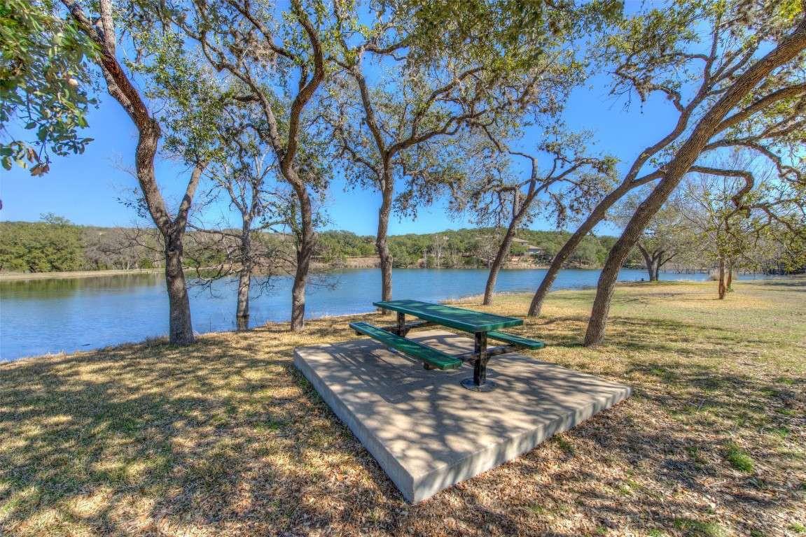 22108-2 Moulin Drive Briarcliff TX 78669