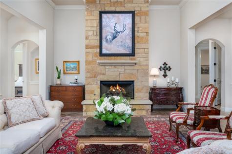 5129 Diamante Drive Spicewood TX 78669