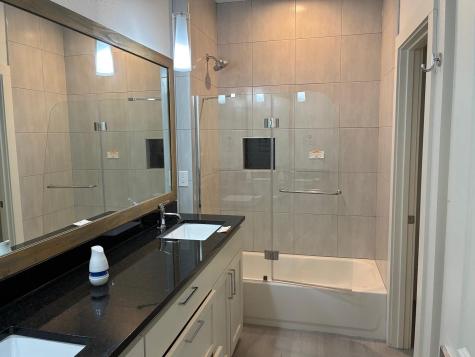 403 Summit Ridge Drive N Point Venture TX 78645