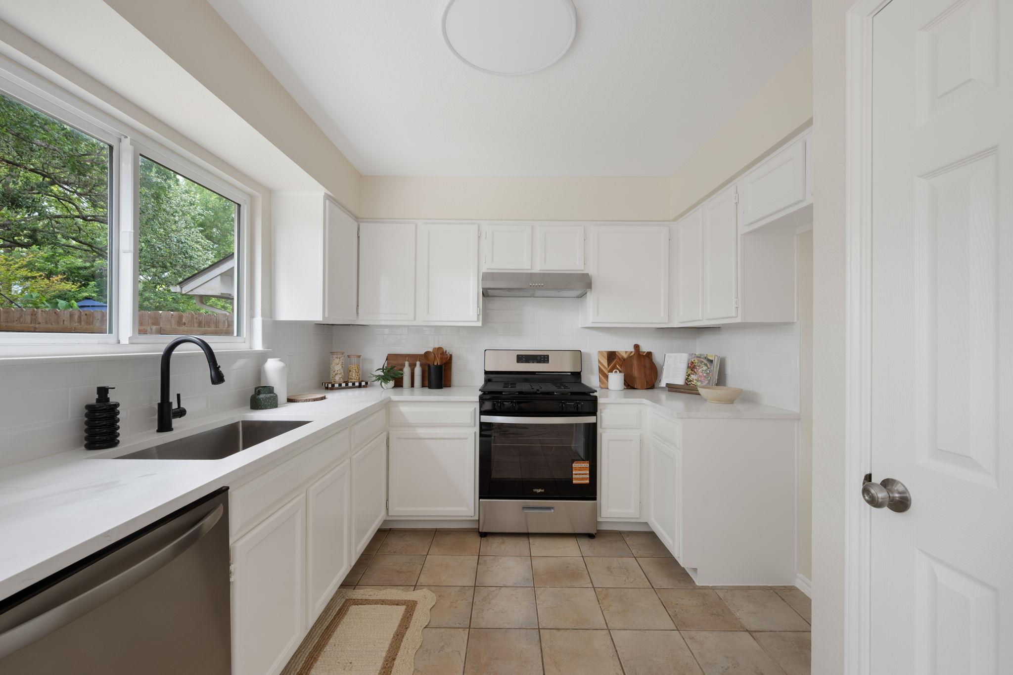 15408 Ozone Place Austin TX 78728