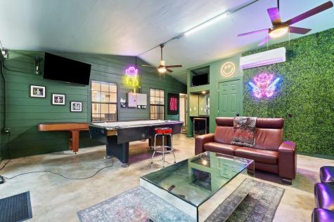 1300 Haskell Street Austin TX 78702