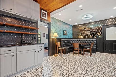 1300 Haskell Street Austin TX 78702