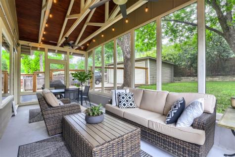 4807 Woodview Avenue Austin TX 78756