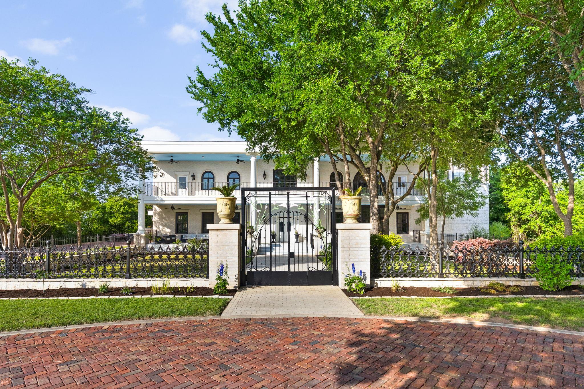 999 Schwarzlose Road New Braunfels TX 78130