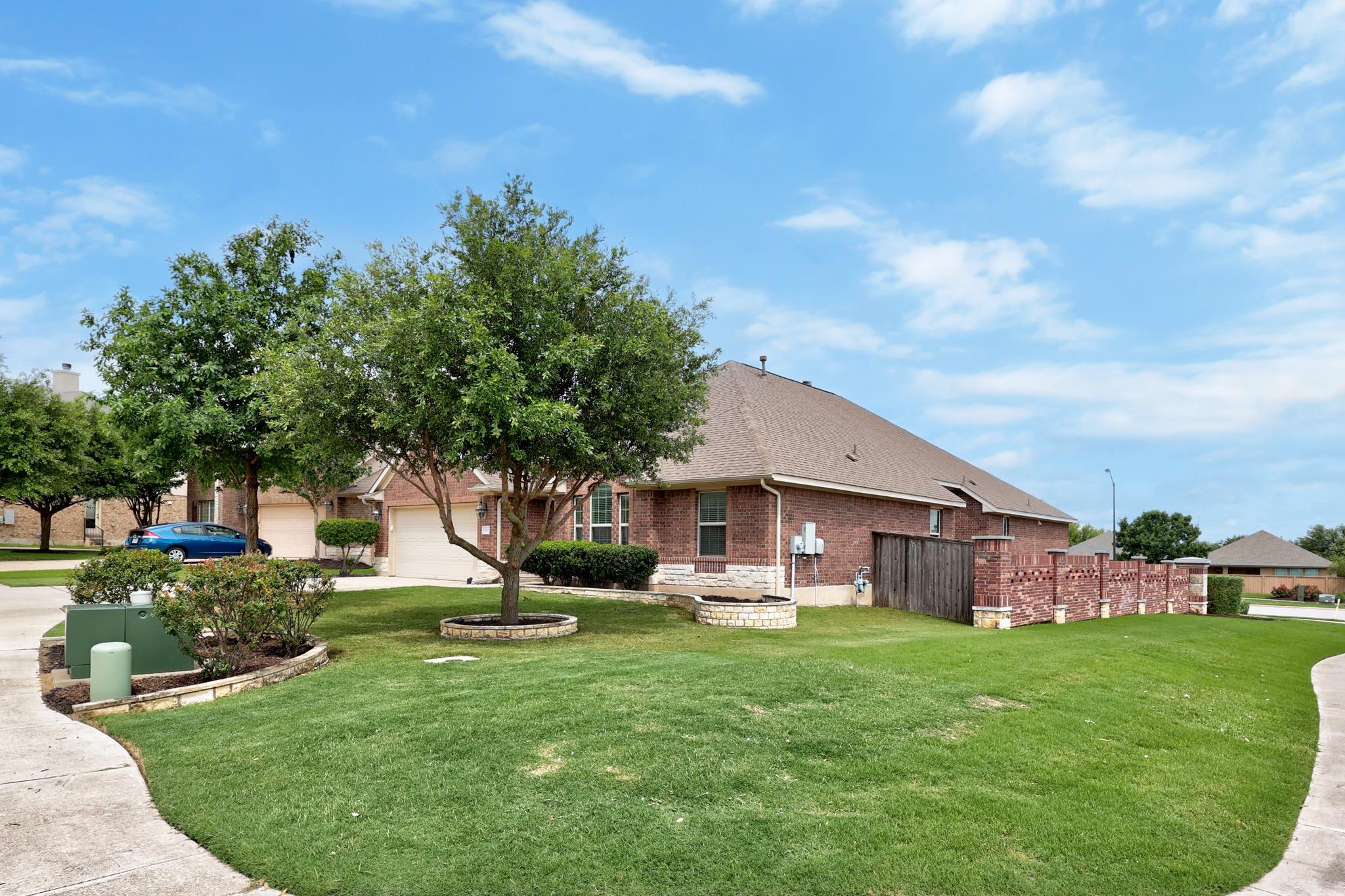 1009 Daylily Loop Georgetown TX 78626