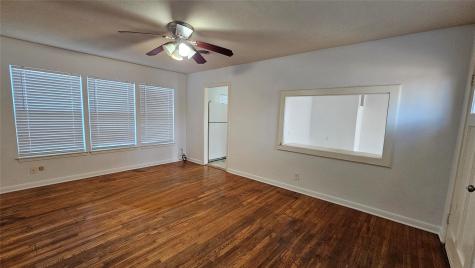 420 Stonewall Street Kerrville TX 78028