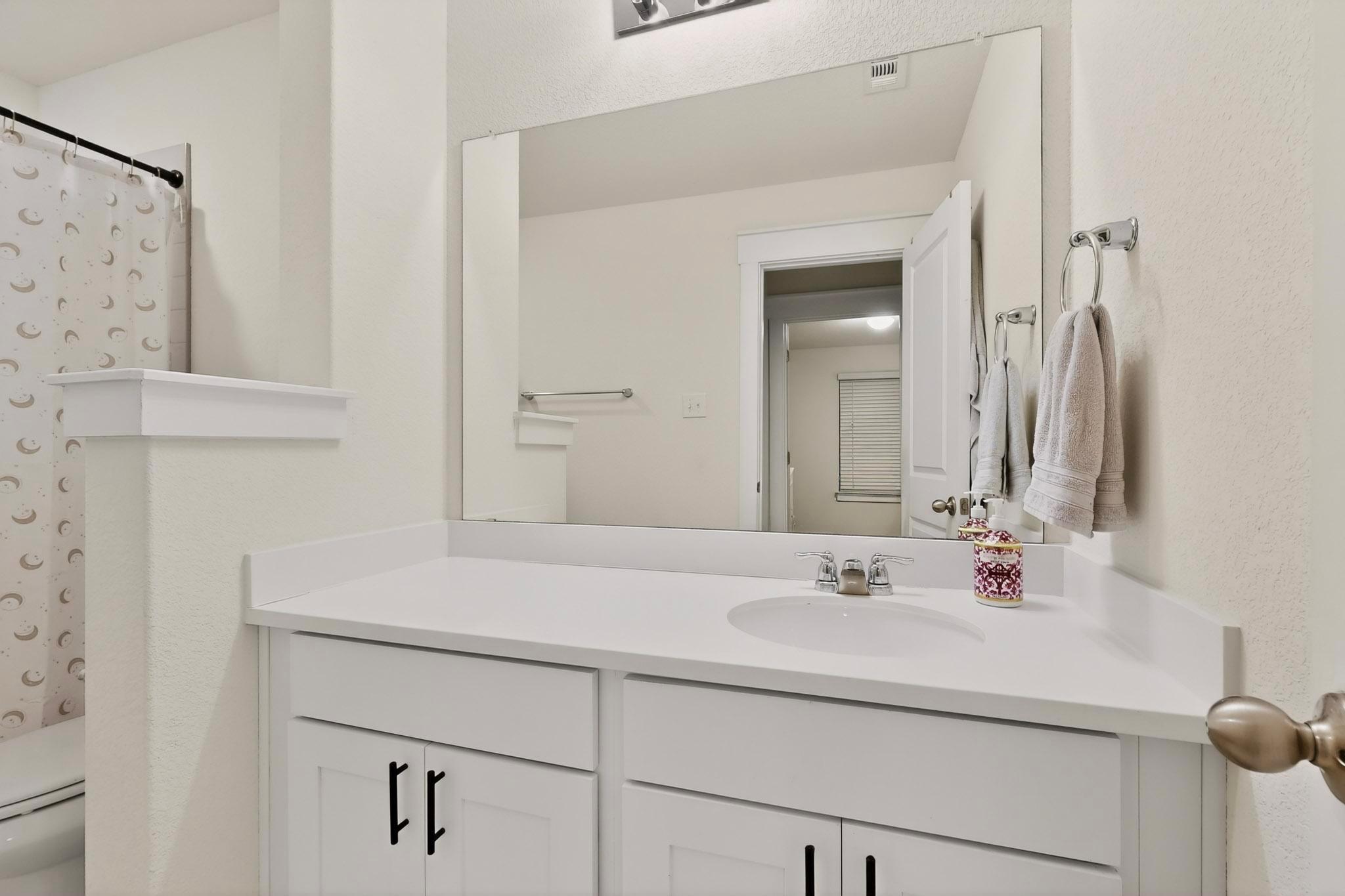 639 Pheasant Hill Lane Georgetown TX 78628