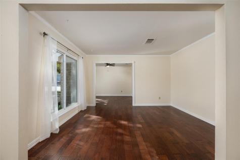1408 Doonesbury Drive Austin TX 78758