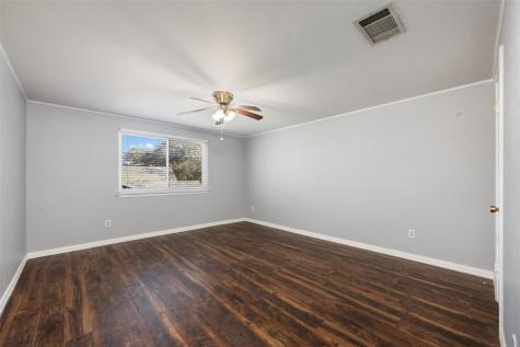 1408 Doonesbury Drive Austin TX 78758