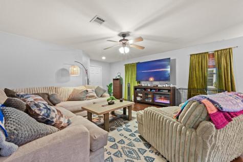 6624 Quinton Drive Austin TX 78747