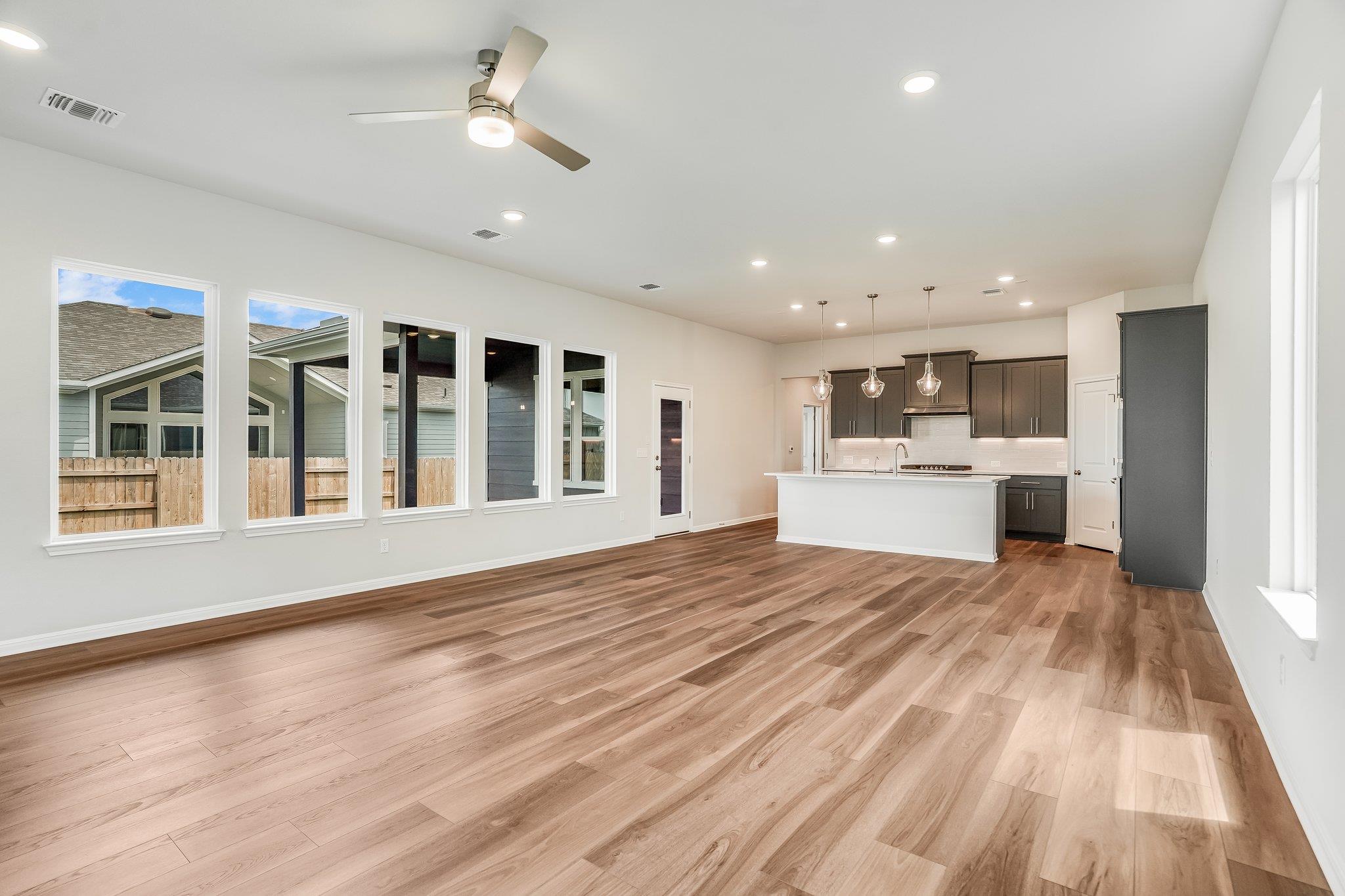 8614 Dongan Drive Austin TX 78744