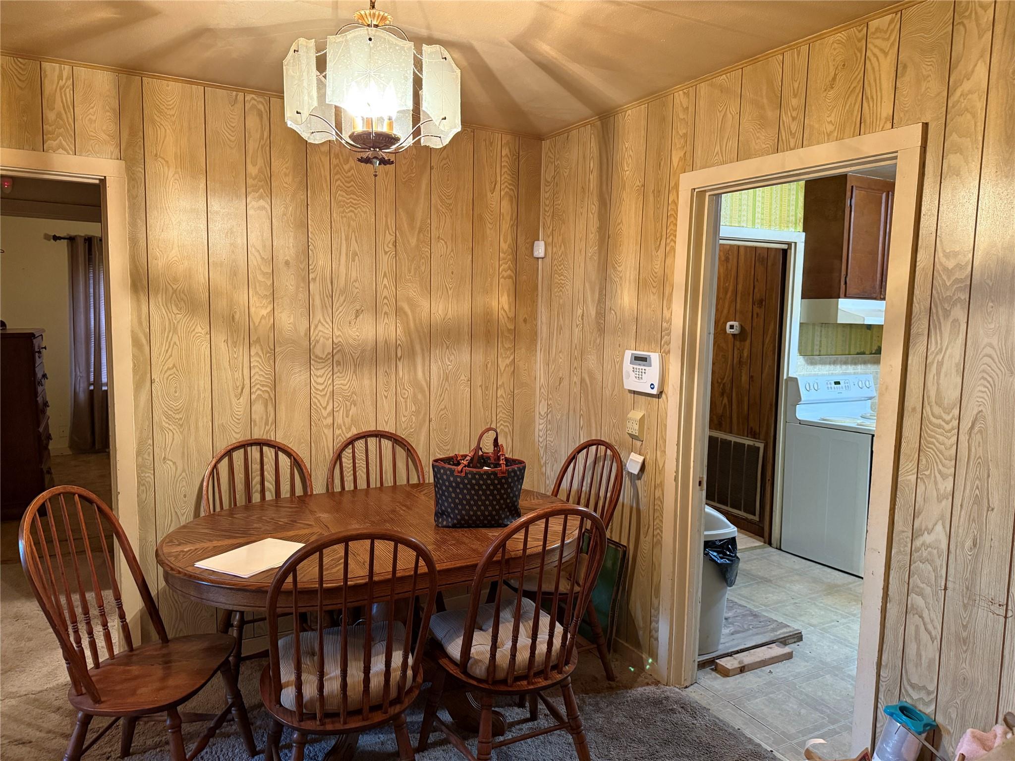 823 N Ellis Street Giddings TX 78942