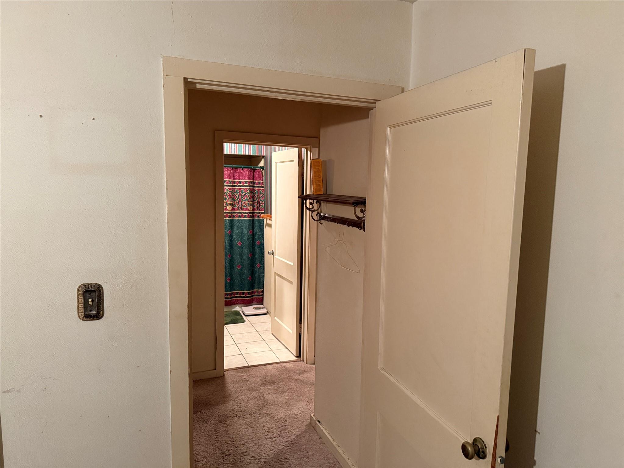 823 N Ellis Street Giddings TX 78942