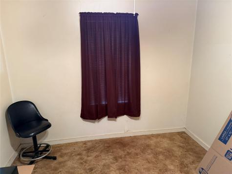 823 N Ellis Street Giddings TX 78942