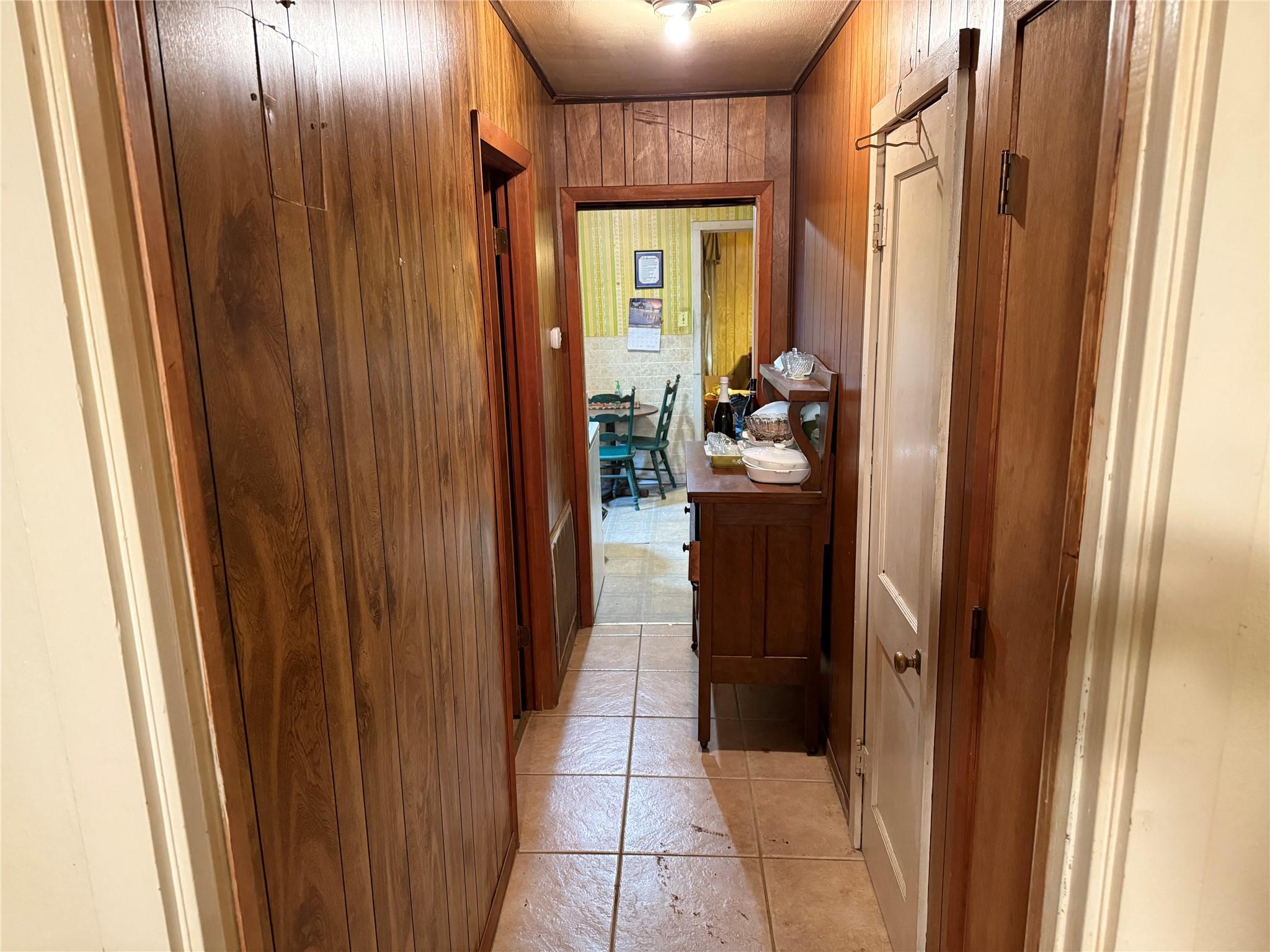823 N Ellis Street Giddings TX 78942