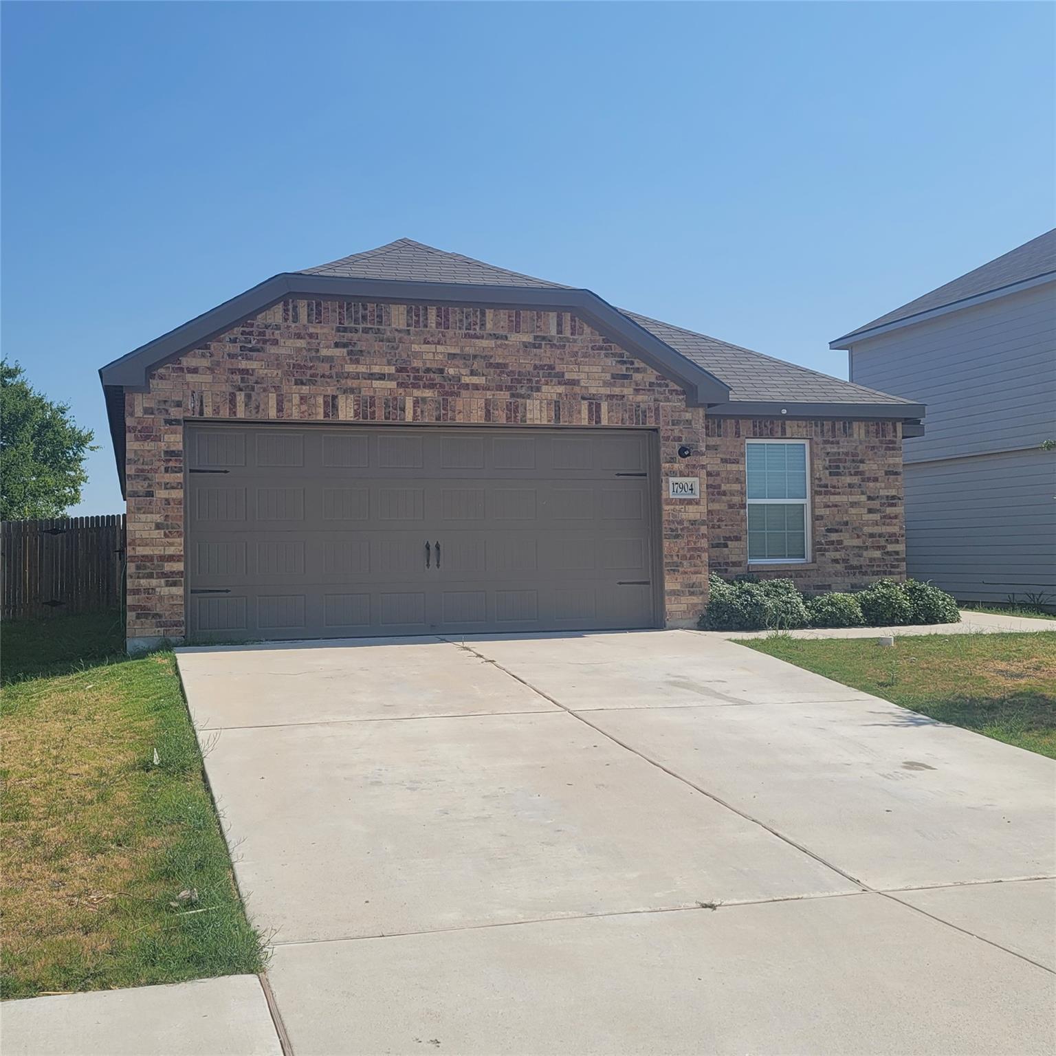 17904 Speculator Lane Elgin TX 78621