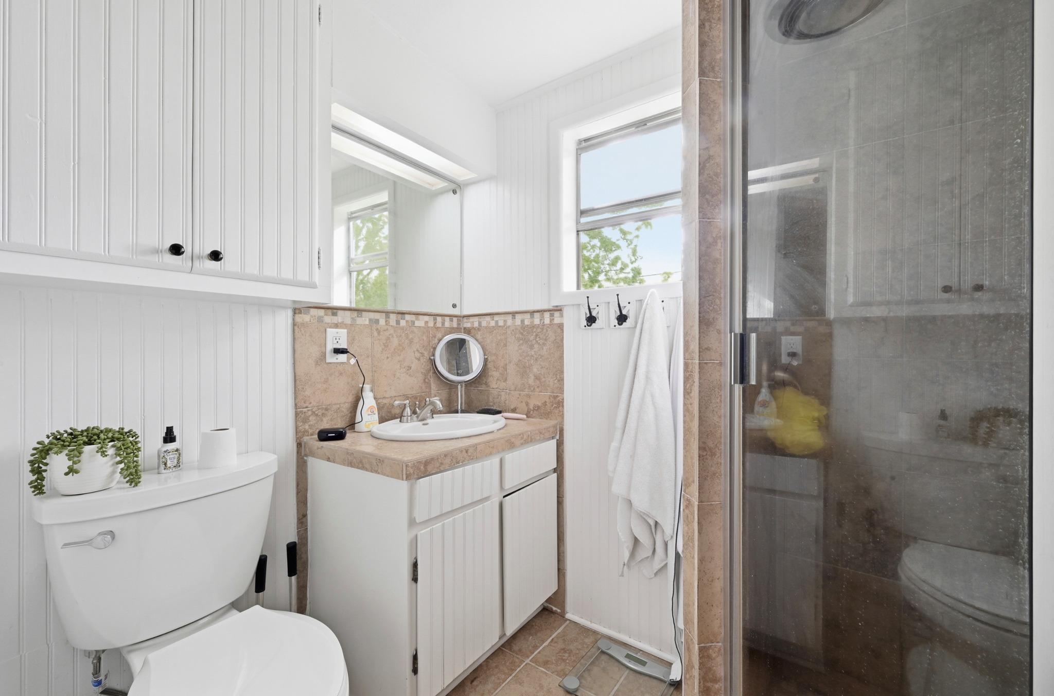 221 N Johnson Avenue San Marcos TX 78666