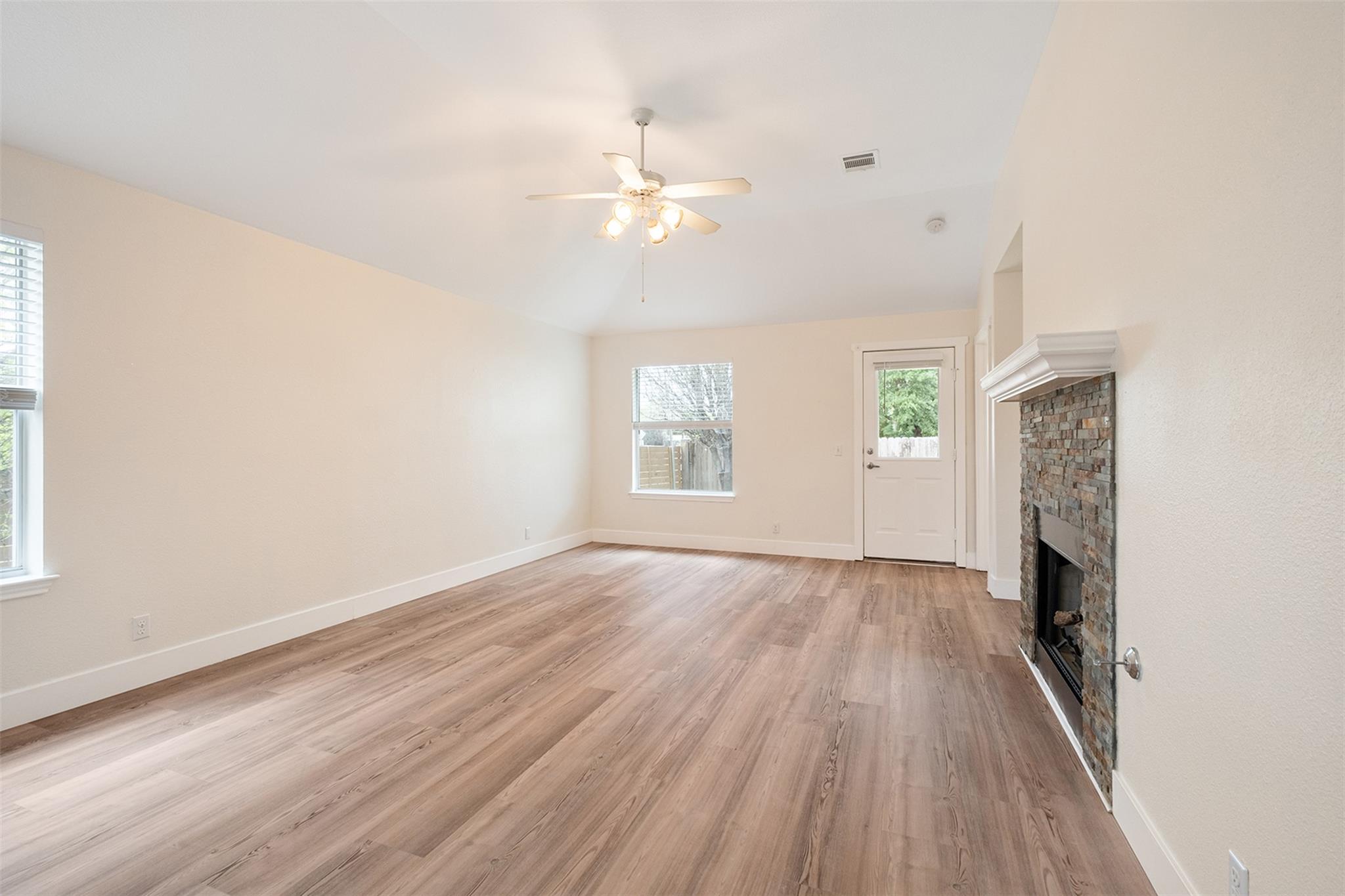 8528 Chick Pea Lane Austin TX 78748