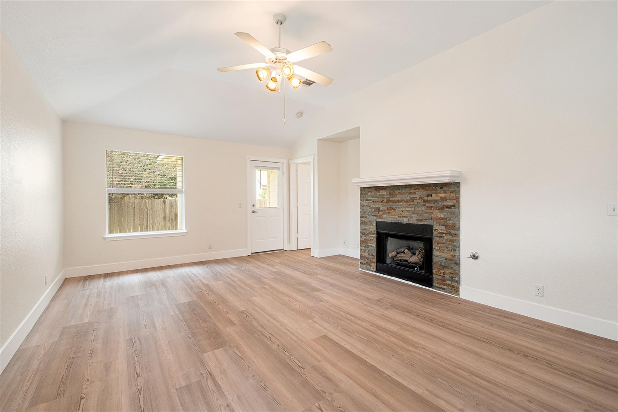 8528 Chick Pea Lane Austin TX 78748